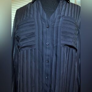 EXPRESS - The Portofino Shirt
 Sheer double pocket with Vertical stripes.